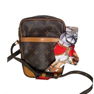Louis Vuitton Danube Crossbody Bag Monogram Canvas Small Messenger Purse